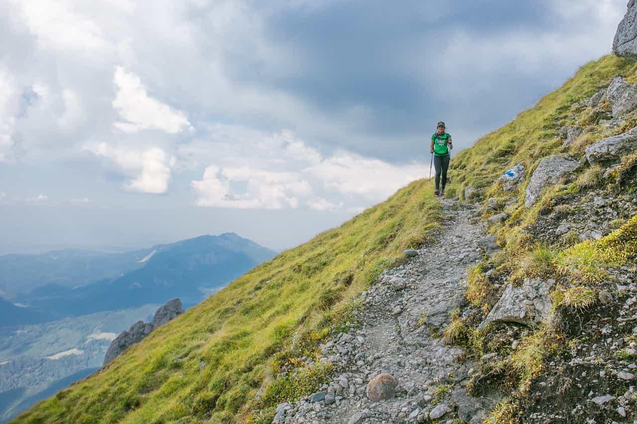 Top 10 Hiking Trails in the USA for Adventure-Lovers