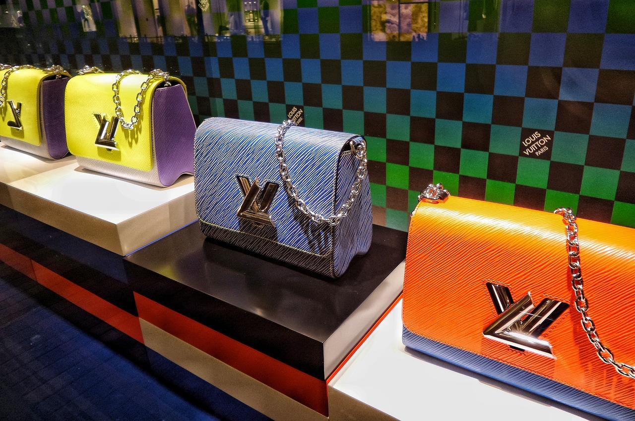 Unveiling the World's Premier Shopping Paradises
