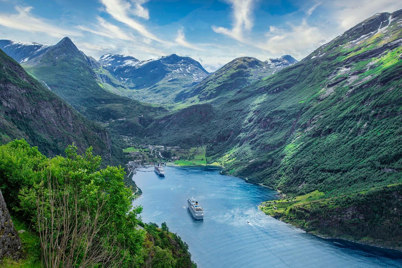Does Norwegian Cruise Line Have Free WiFi Onboard?