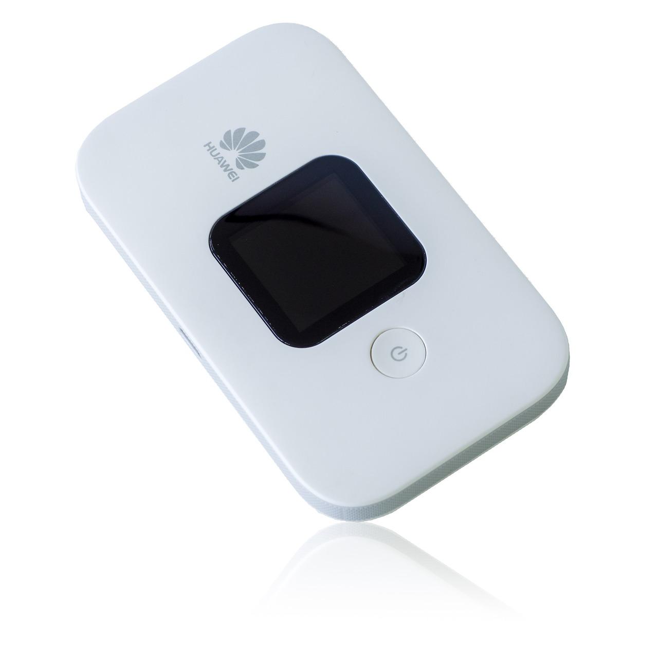 Cruise WiFi vs. Personal Hotspots: Which Do Most Travelers Choose?