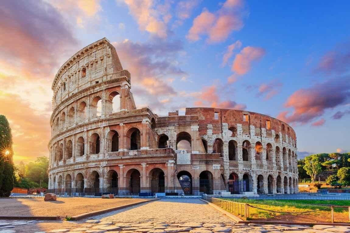 Europe Trip Itinerary 2 Weeks: €300 Per Person Per Day in France, Italy, and Monaco
