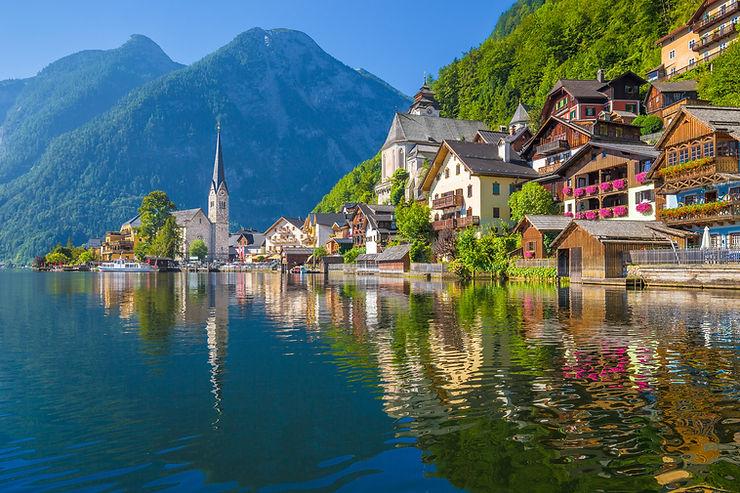 TOP 5 Countries Reopening for Travel in 2022